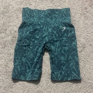 Gymshark Shorts with Scrunch